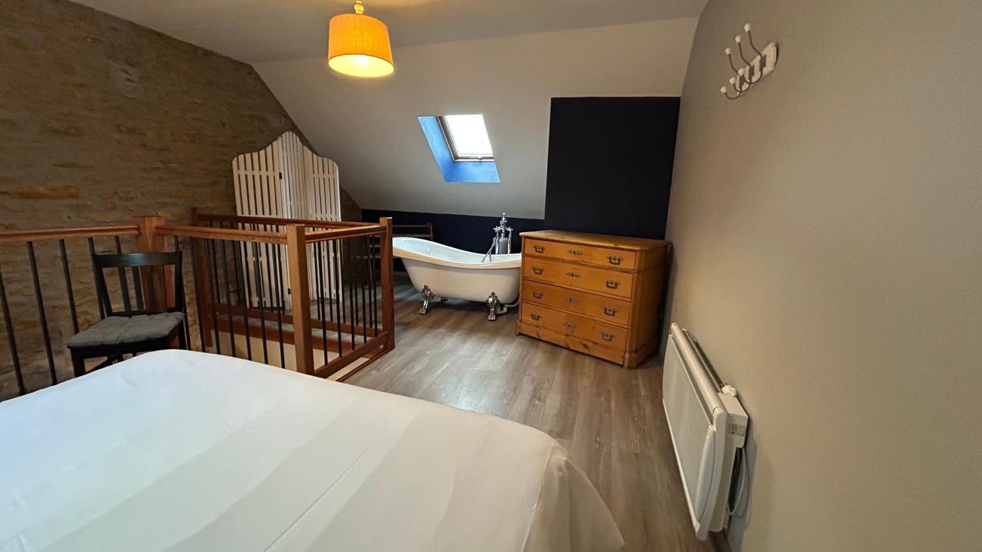 Le D'Tour Gourmand Bed & Breakfast Toulouse-le-Chateau Exterior photo