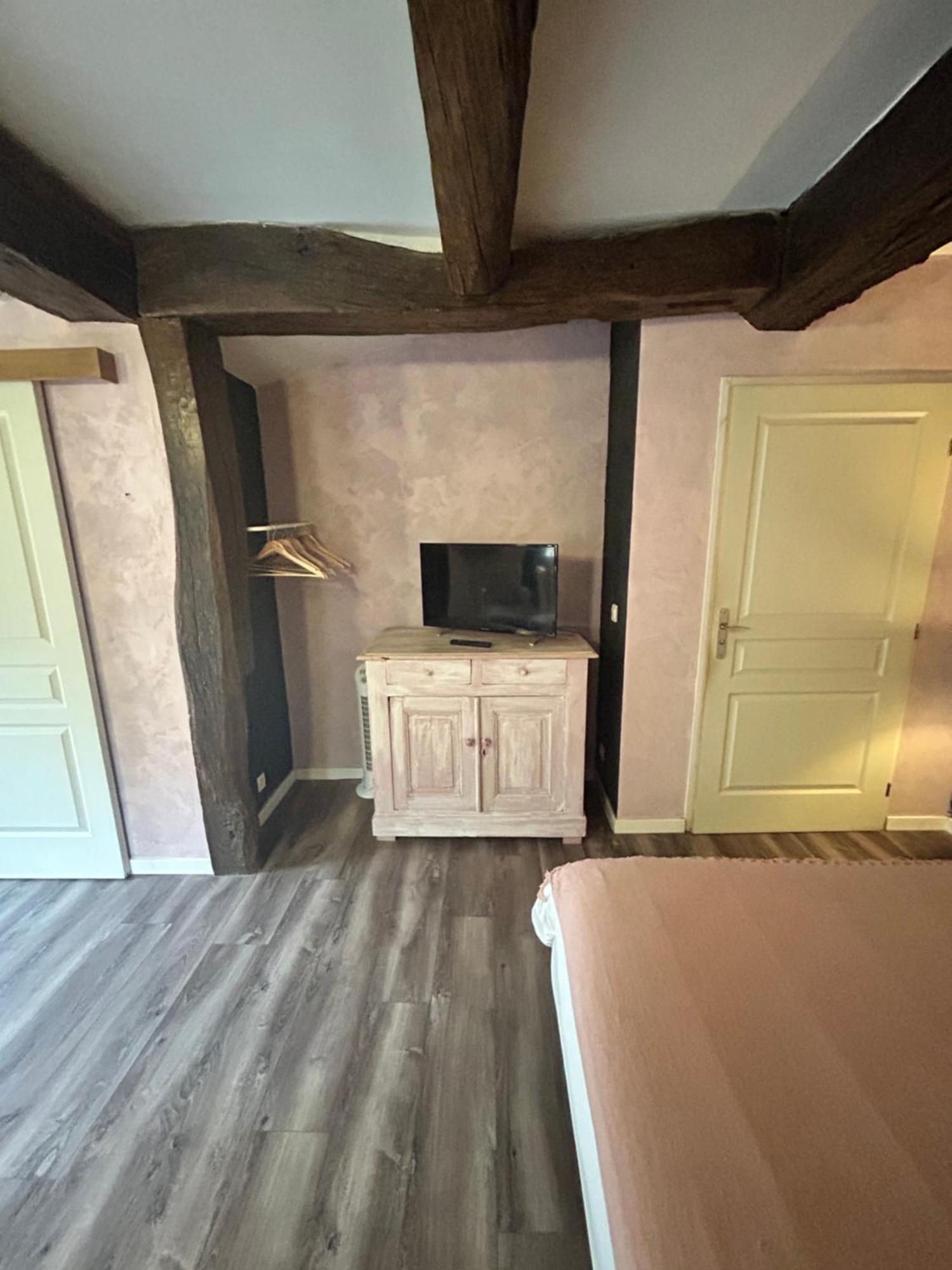 Le D'Tour Gourmand Bed & Breakfast Toulouse-le-Chateau Exterior photo